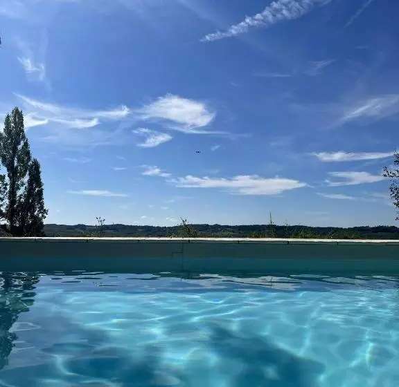 ペンション La Nature Des Sens   Gîte Les Cèdres