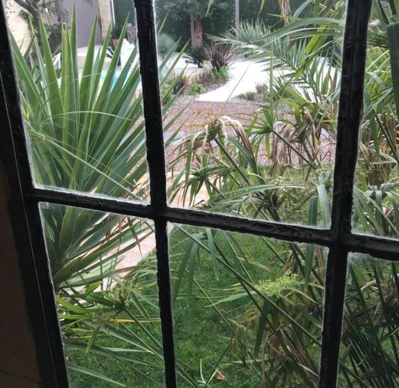 ペンション Le 1818 Gîte