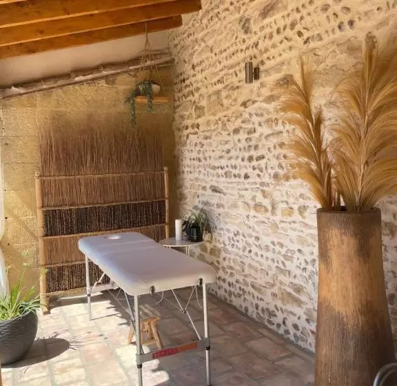 ペンション Le 1818 Gîte