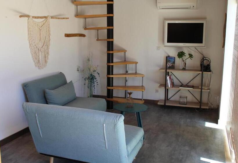 ペンション Le 1818 Gîte