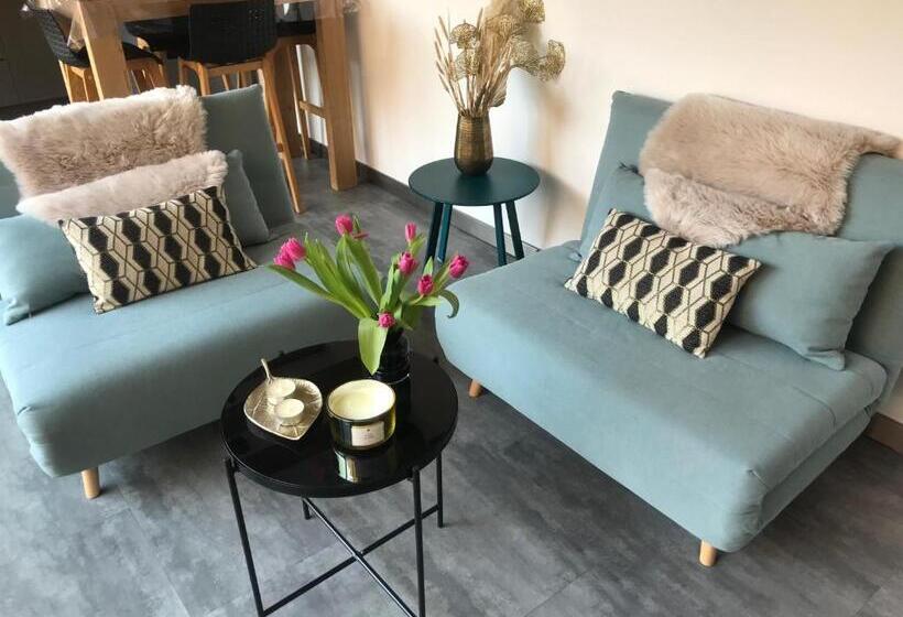 ペンション Le 1818 Gîte