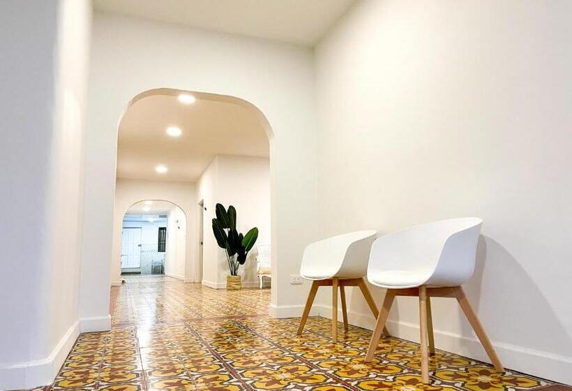 پانسیون Puesta Del Sol Guest House