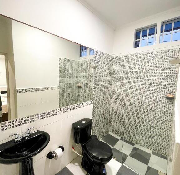 پانسیون Puesta Del Sol Guest House