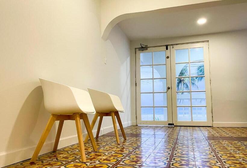 پانسیون Puesta Del Sol Guest House