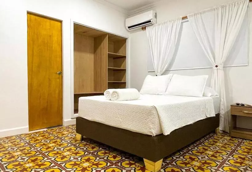 Majatalo Puesta Del Sol Guest House