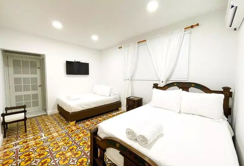 Majatalo Puesta Del Sol Guest House