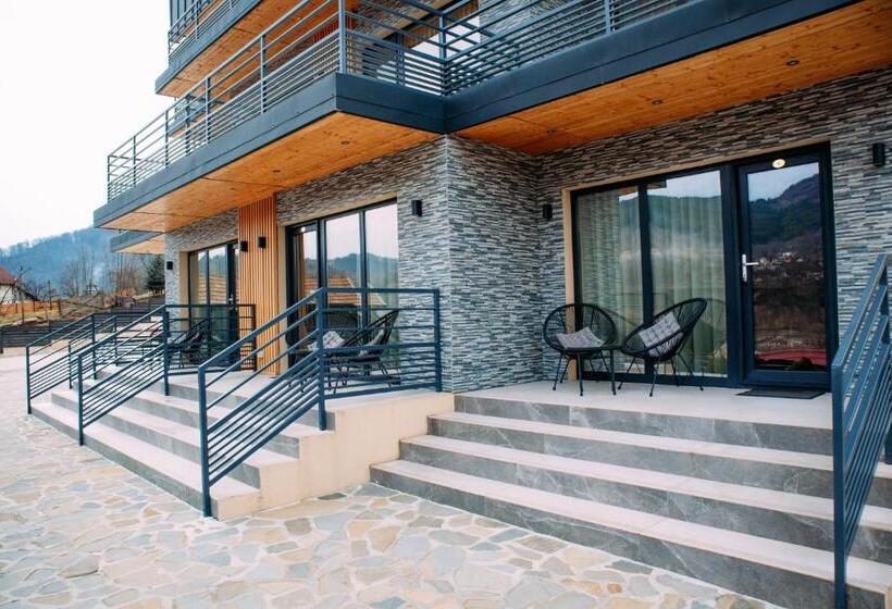 膳宿费 Queen Doftana