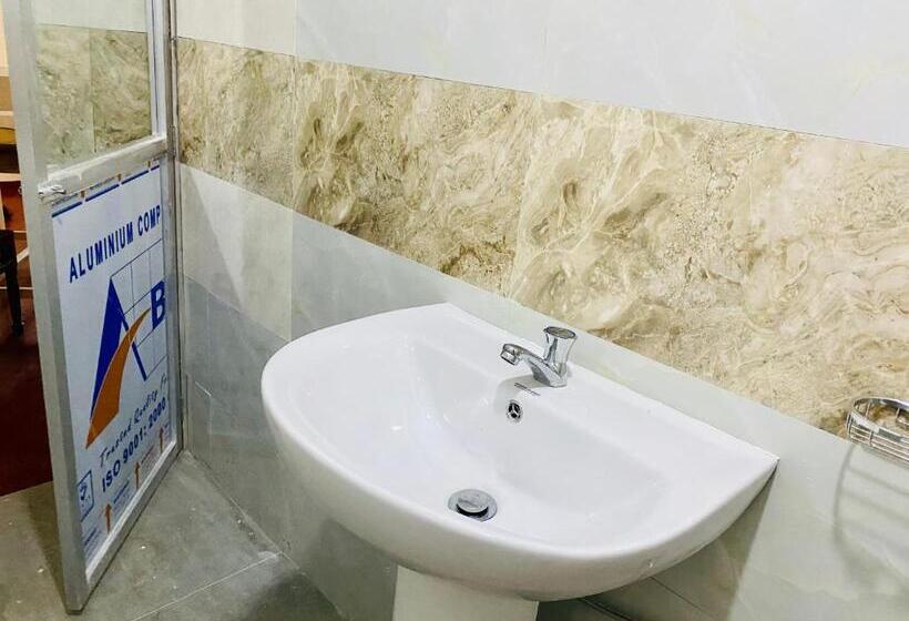 Pension Shine Villa Mirissa