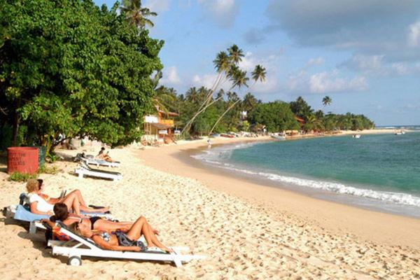 Pensão Unawatuna White Villa