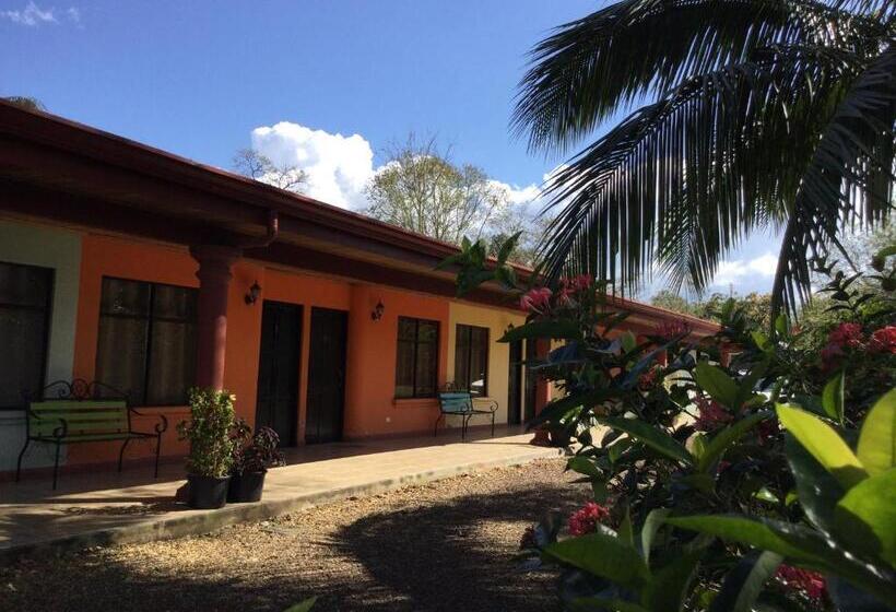 بنسيون Villas El Cenizaro