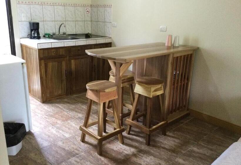 بنسيون Villas El Cenizaro