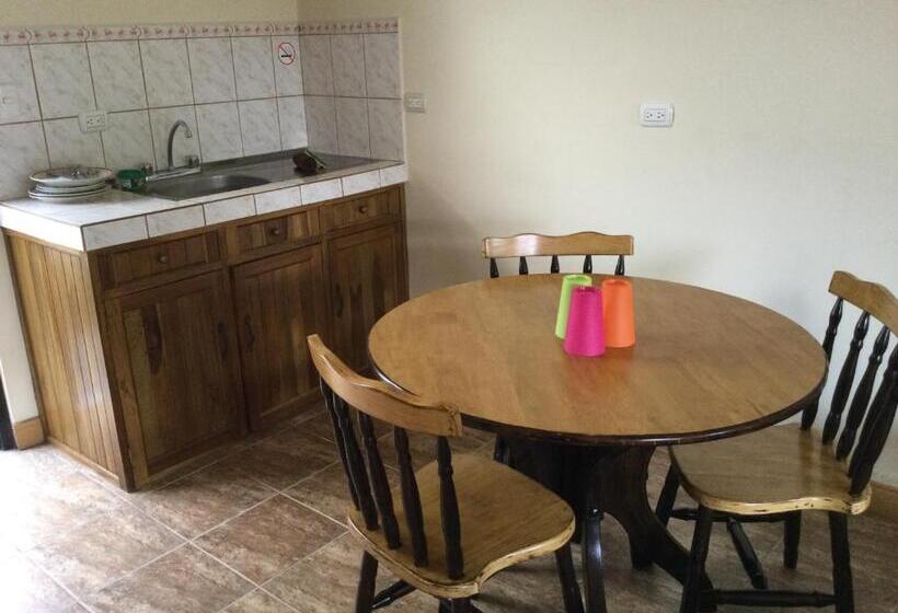 بنسيون Villas El Cenizaro