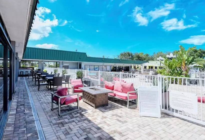 Allnew, Private, Huge Tv, Heated Pool, Tiki Bar