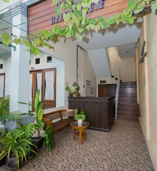 تختخواب و صبحانه Mae Mae Beach House