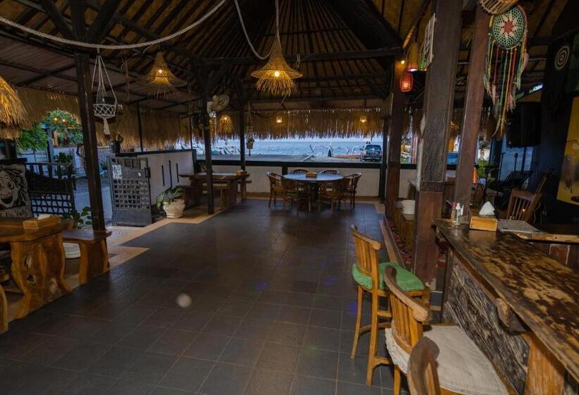 Aamiaismajoitus (B&B) Mae Mae Beach House