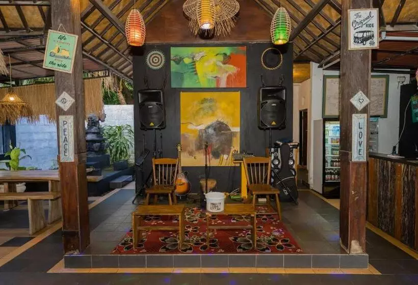 تختخواب و صبحانه Mae Mae Beach House