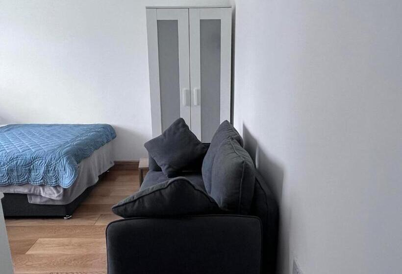 Nocleg ze śniadaniem N 25