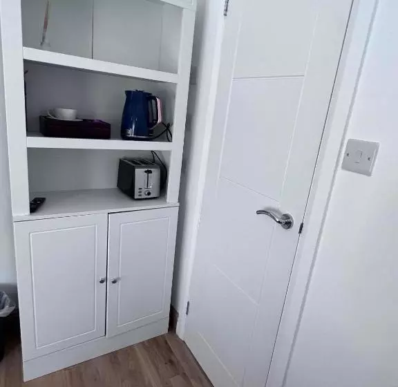 ベッドアンドブレックファースト N 25