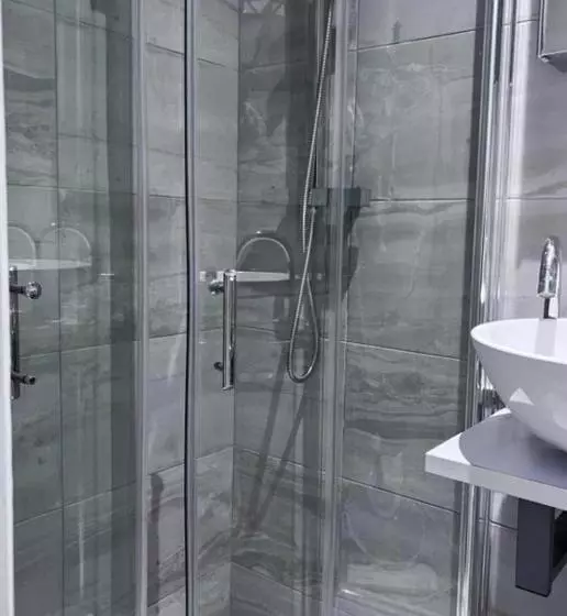 ベッドアンドブレックファースト N 25