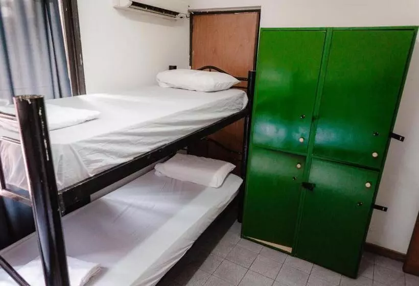 Clover Hostel
