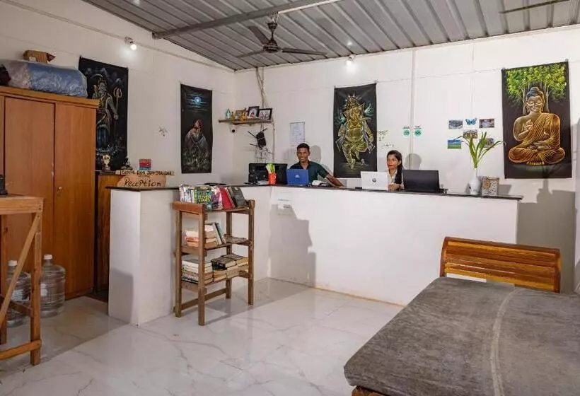 Hotelli Crystall Goa Turquoise Edition