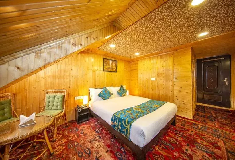 Hotelli Gulmarg Ski Hill Resort