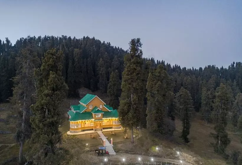 Hotelli Gulmarg Ski Hill Resort