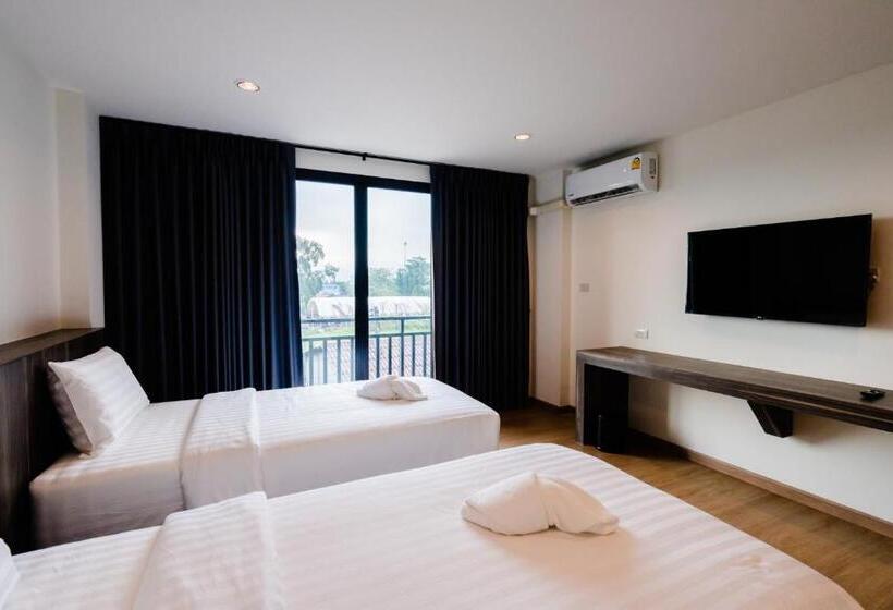 בית מלון כפרי Js