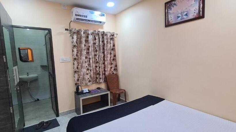 Hotel Manorama Palace