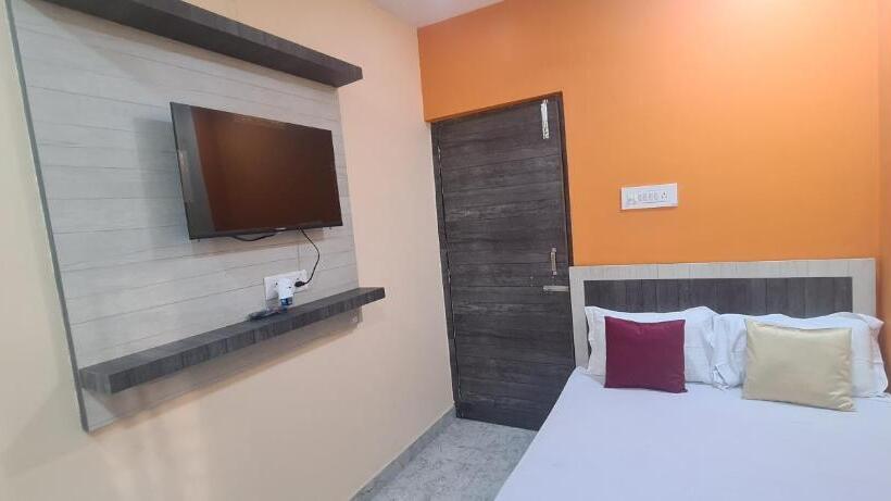 Hotel Manorama Palace