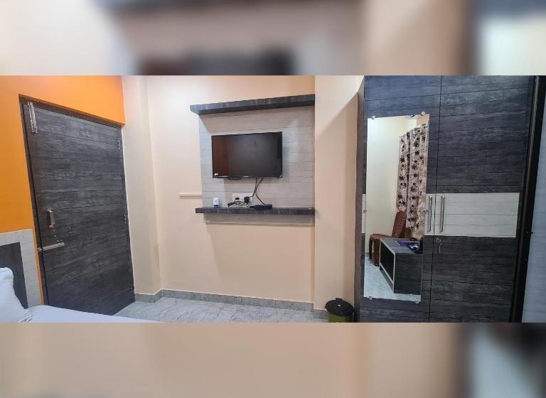 Hotel Manorama Palace