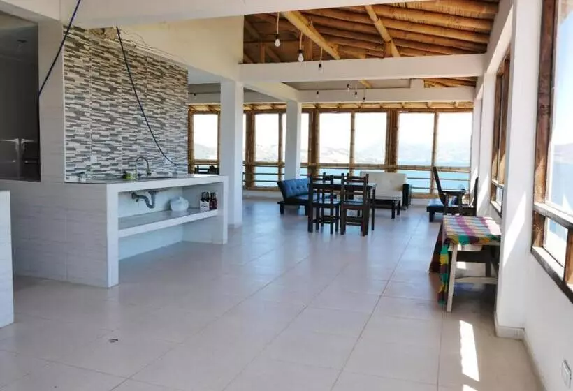 ホテル Tota Eliseo Playa Blanca Lago De Tota