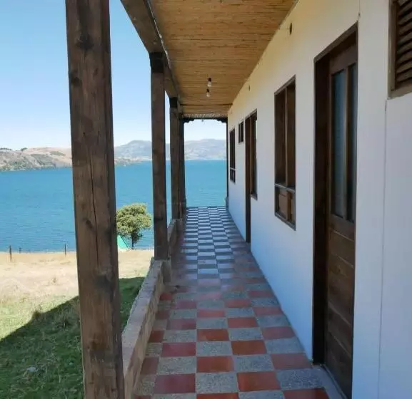 ホテル Tota Eliseo Playa Blanca Lago De Tota