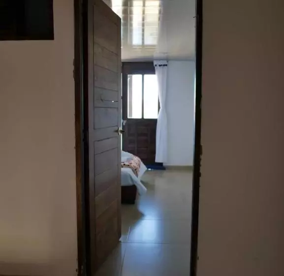 ホテル Tota Eliseo Playa Blanca Lago De Tota