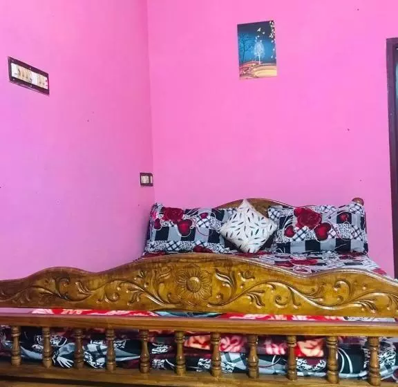 پانسیون Auro Naga Residency