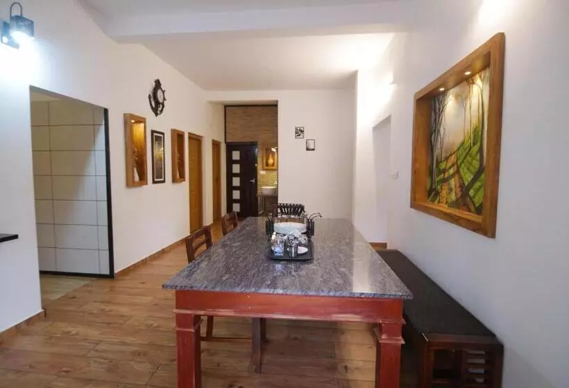 ペンション Creek Way Munnar