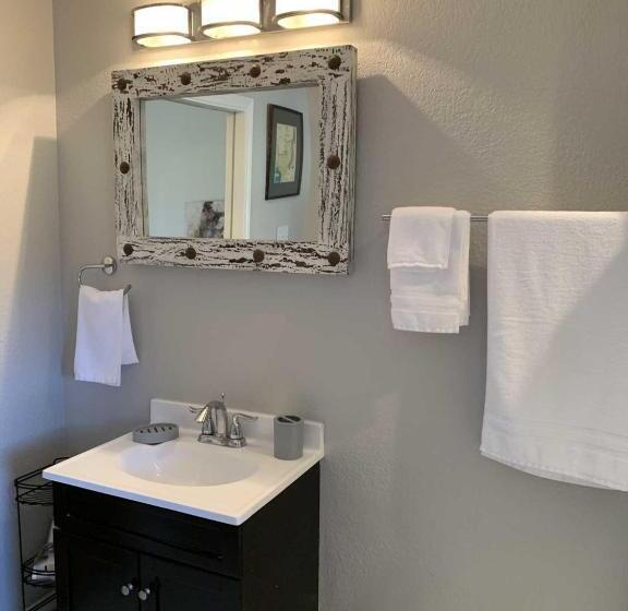 Pensionat Hill Country Hideout