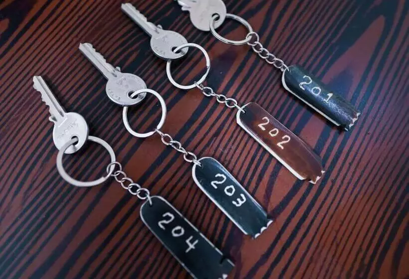 پانسیون Kana Kato