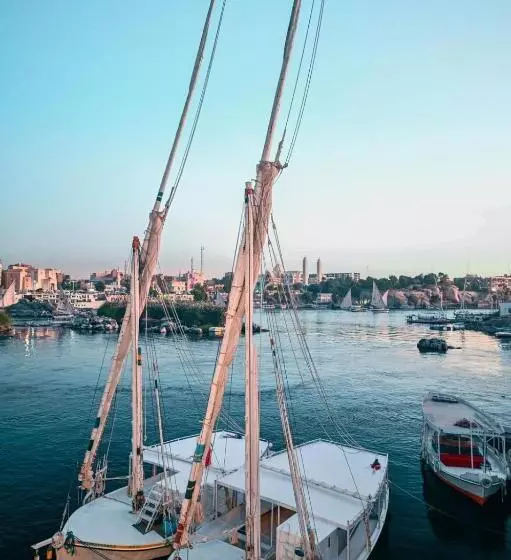 پانسیون Kana Kato