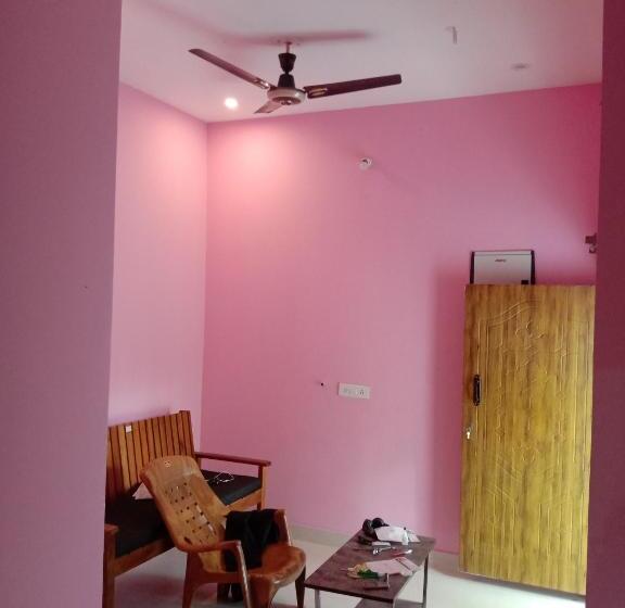 پانسیون Thendral Homes 1bhk