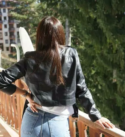 апартамент за гости евелин