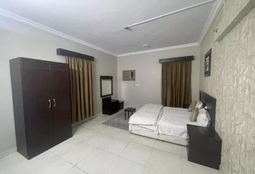 Burj Al Hayat Hotel   Abu Arish