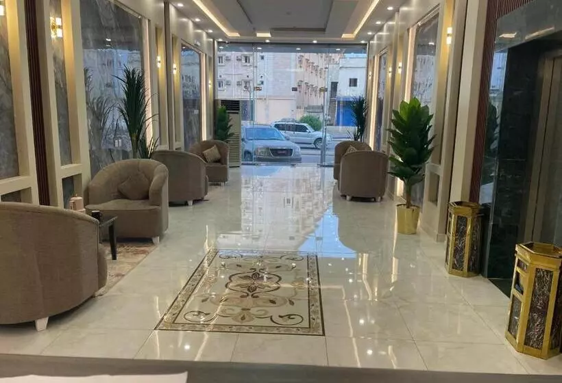 Burj Al Hayat Hotel   Abu Arish