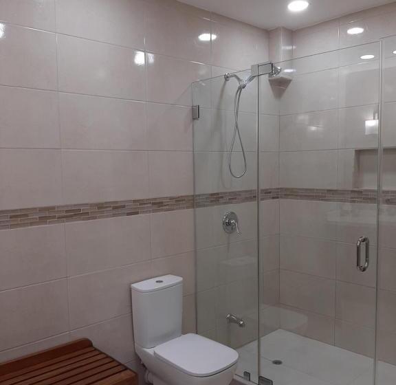 هاستل Pesheres Inn & Spa