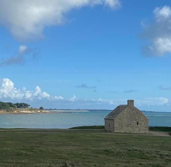 مبيت وإفطار Embruns Et Sarrasin