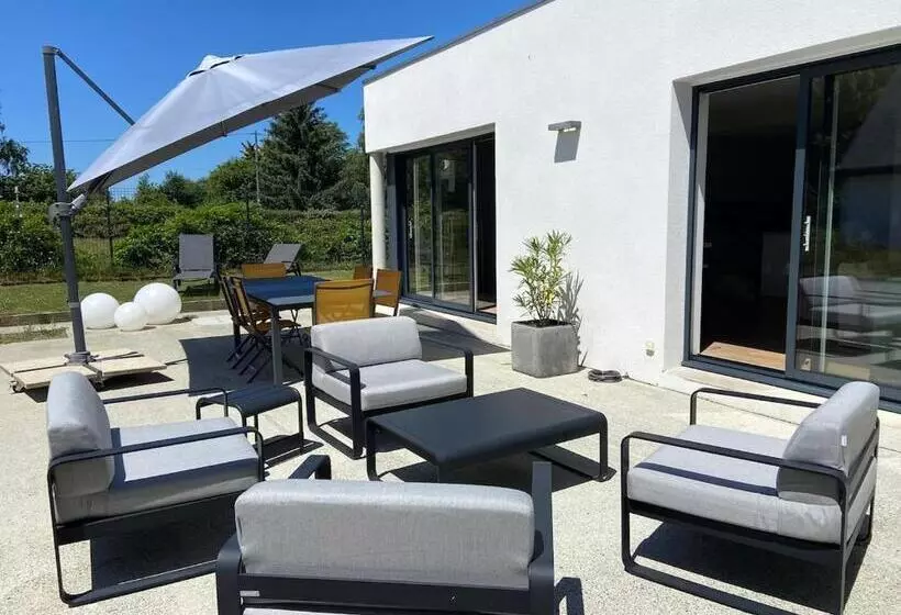 Aamiaismajoitus (B&B) Embruns Et Sarrasin
