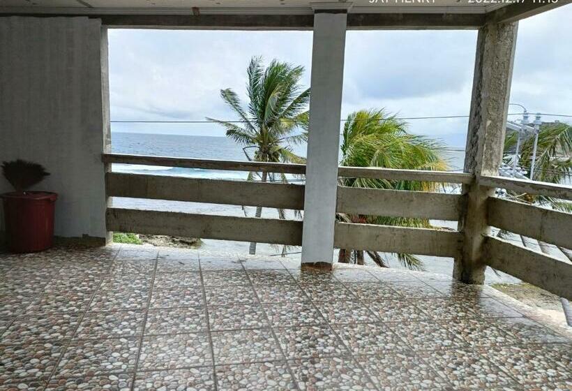 Bed and Breakfast Ocean View Room Jay Henry S Transient House