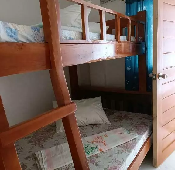 Aamiaismajoitus (B&B) Ocean View Room Jay Henry S Transient House