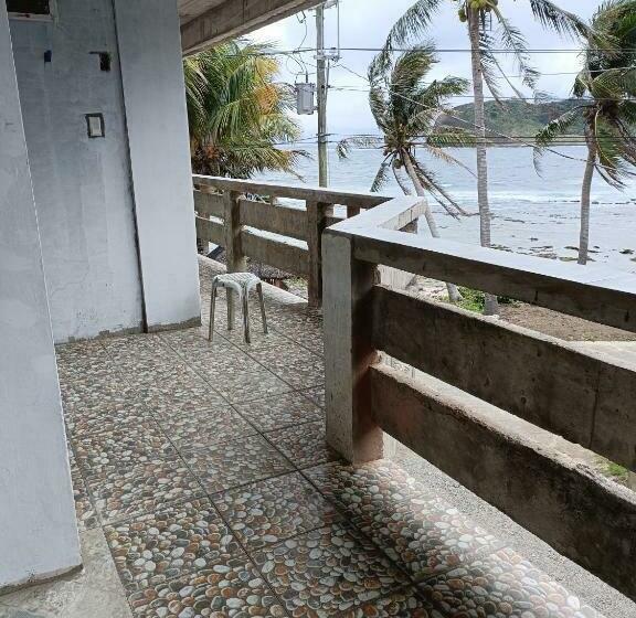 Bed and Breakfast Ocean View Room Jay Henry S Transient House