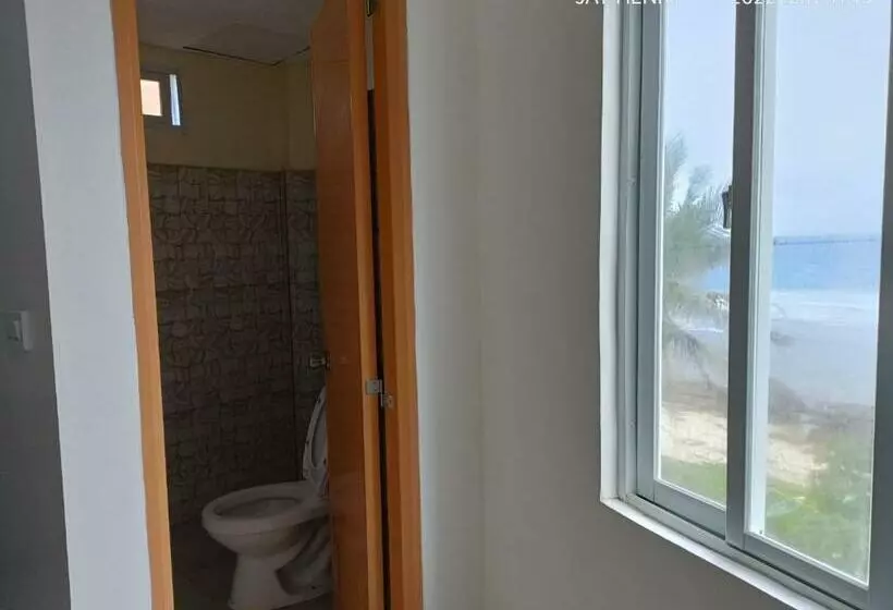 Aamiaismajoitus (B&B) Ocean View Room Jay Henry S Transient House